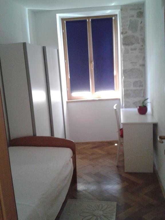 Old Town Apartment Mila Сплит Стая снимка